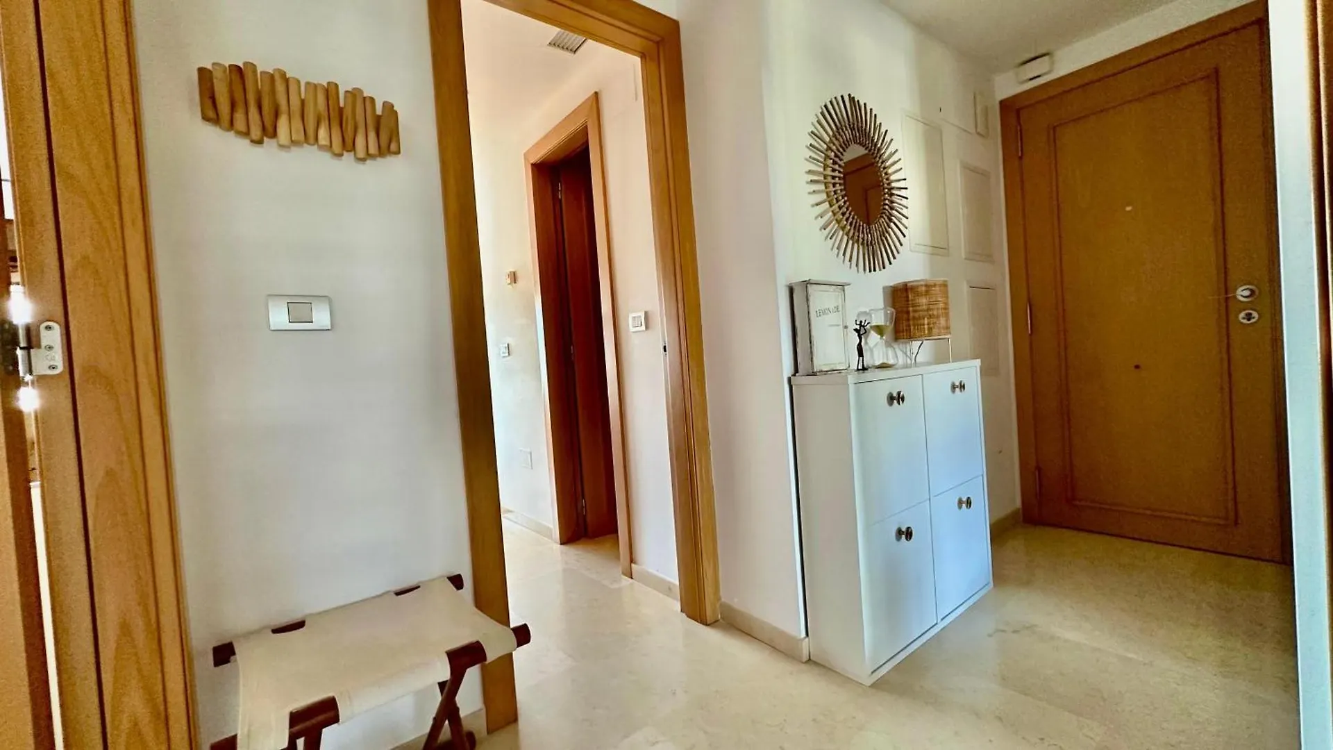 Golden Mile Sea View Marbella Stay דירה