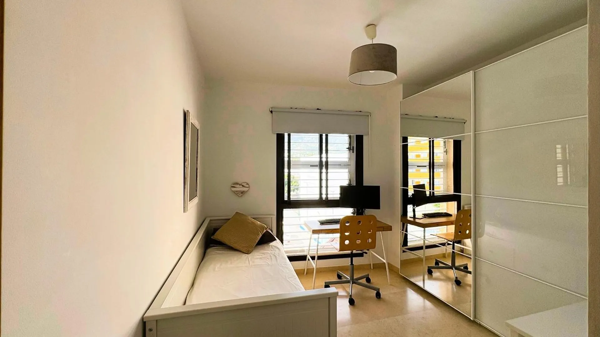 Golden Mile Sea View Marbella Stay ספרד